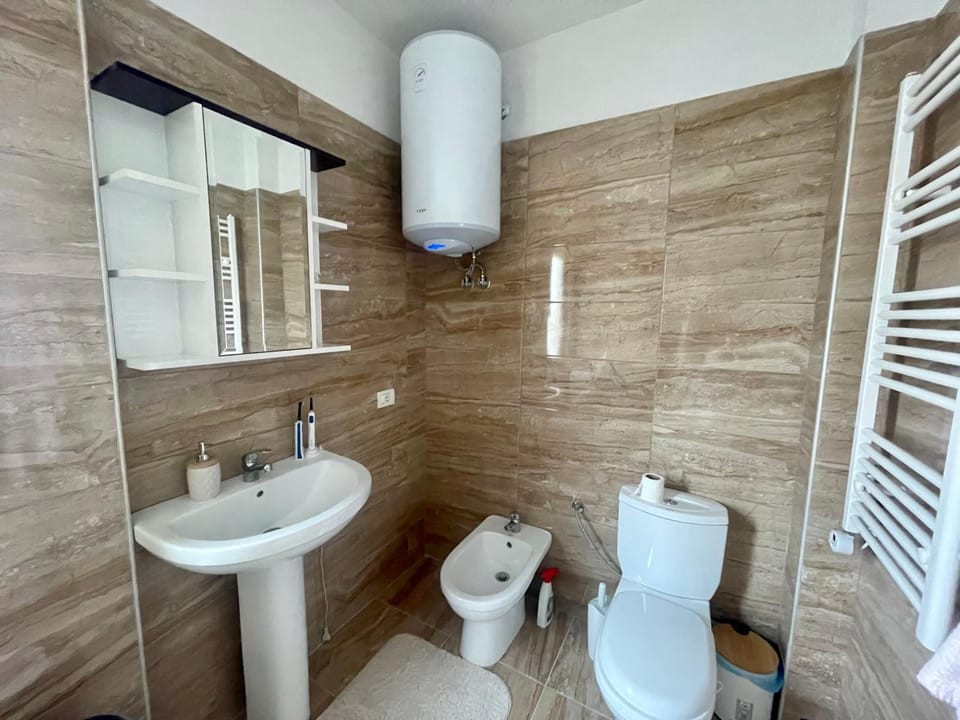 Toilet, Bathroom