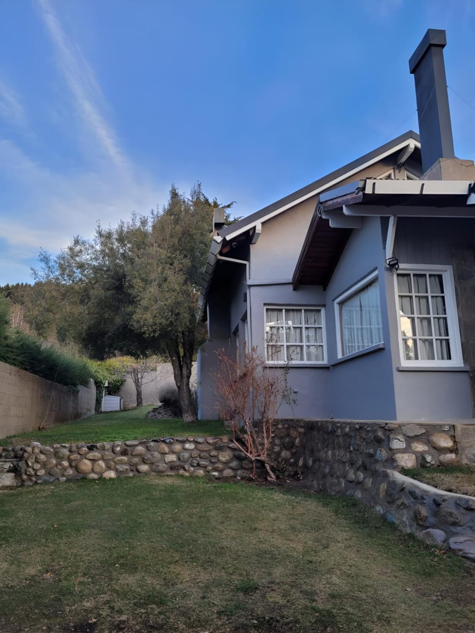 Property building, Day, Garden, Garden view