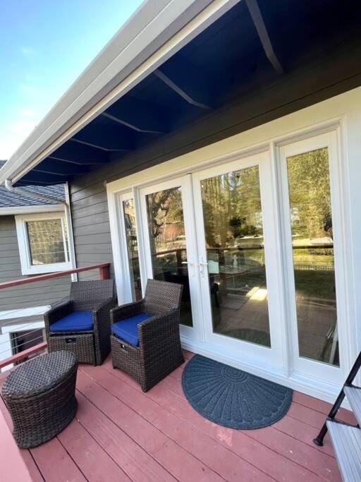 Beautiful New Loft with Spectacular Outdoor Spaces Apartment in Walnut Creek