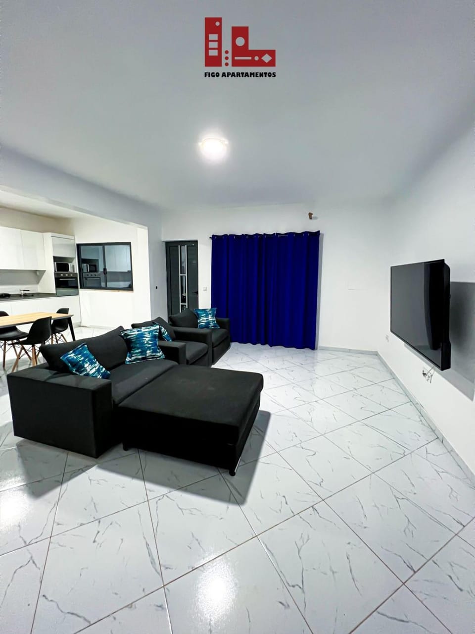 Communal lounge/ TV room, TV and multimedia, Living room
