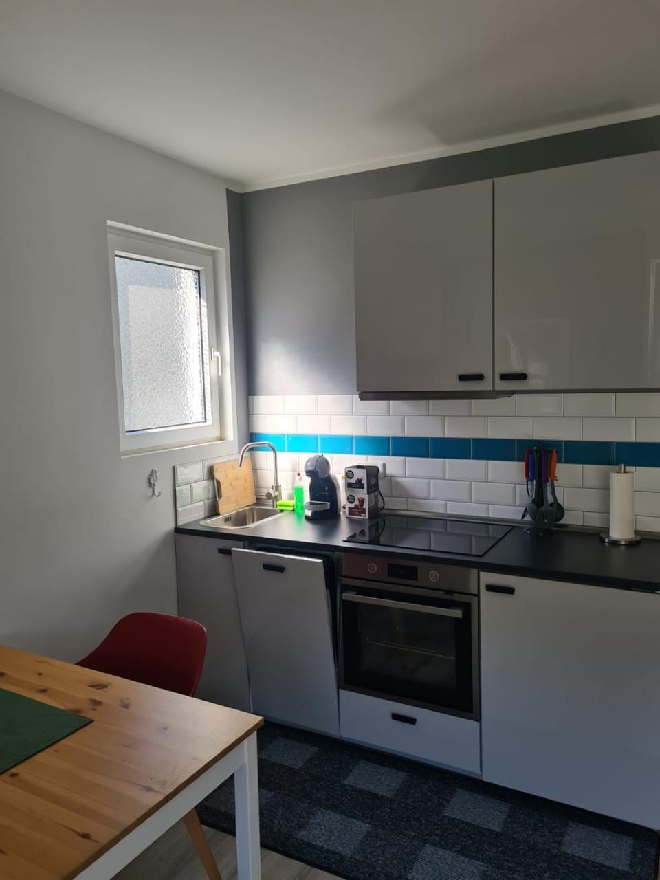 Schöne 2 Zimmer Apartment City, Netflix &Prime Apartment in Krefeld
