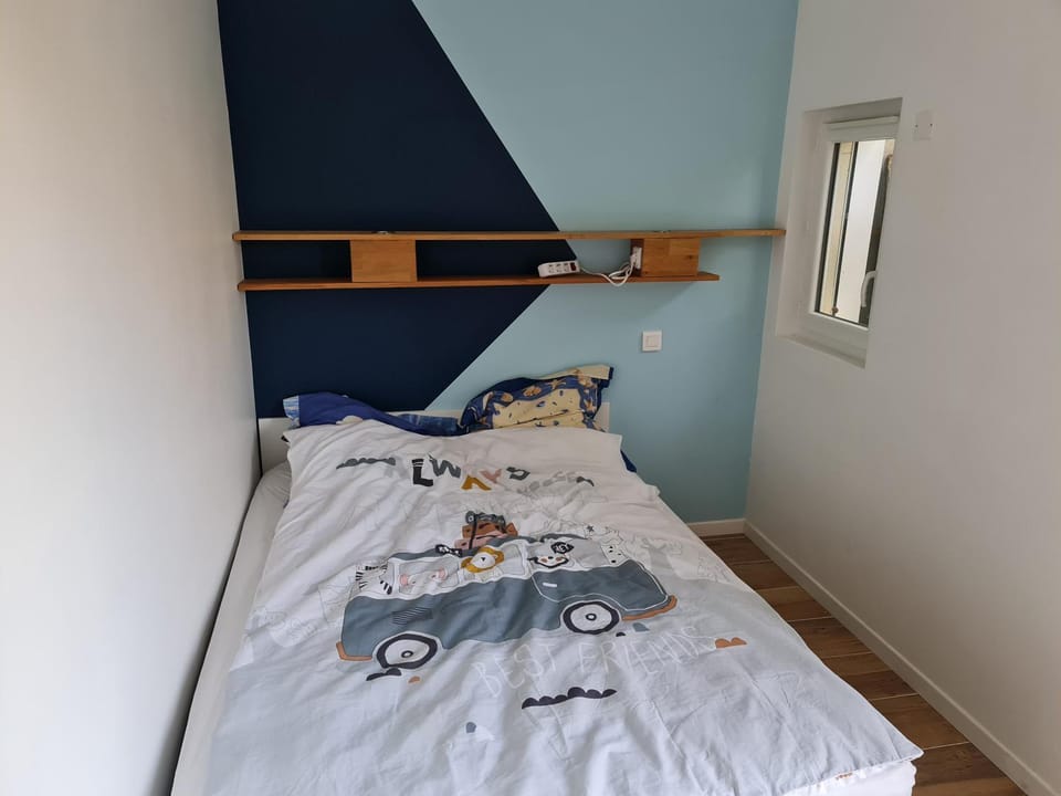 Dépendance-Appartement dans maison à Montgeron Apartment in Île-de-France