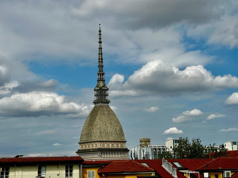 Le finestre sulla Mole Apartment in Turin