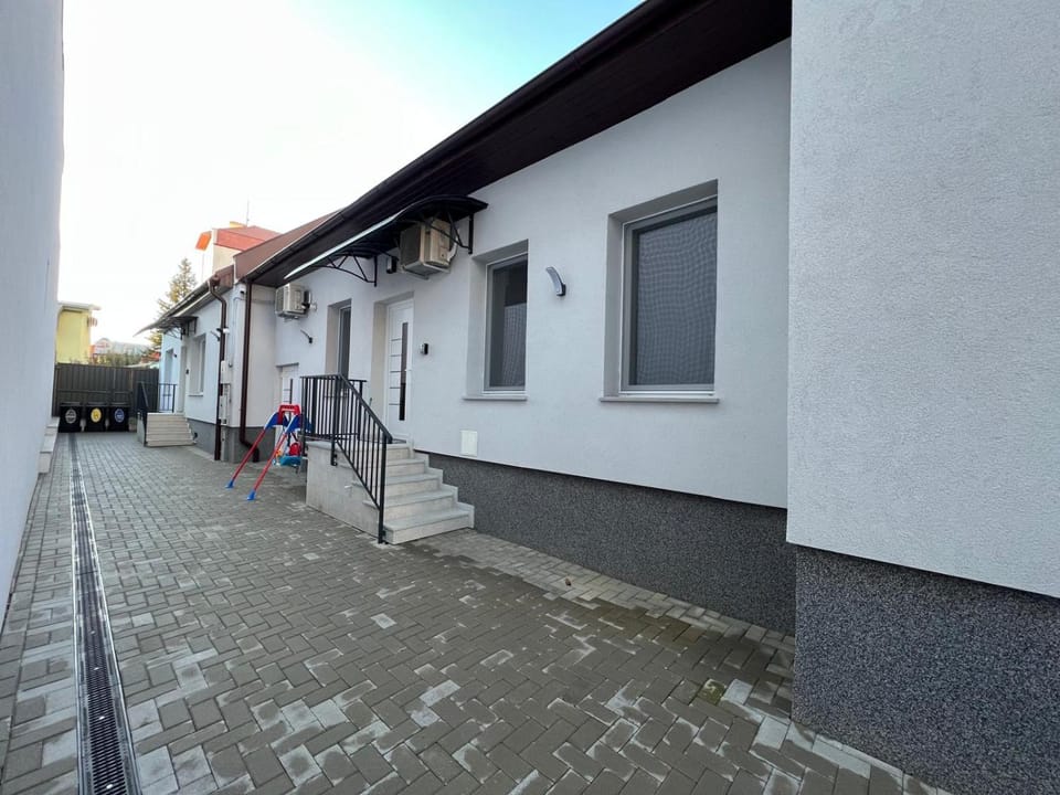 Carina Guest House Apartment in Cluj County