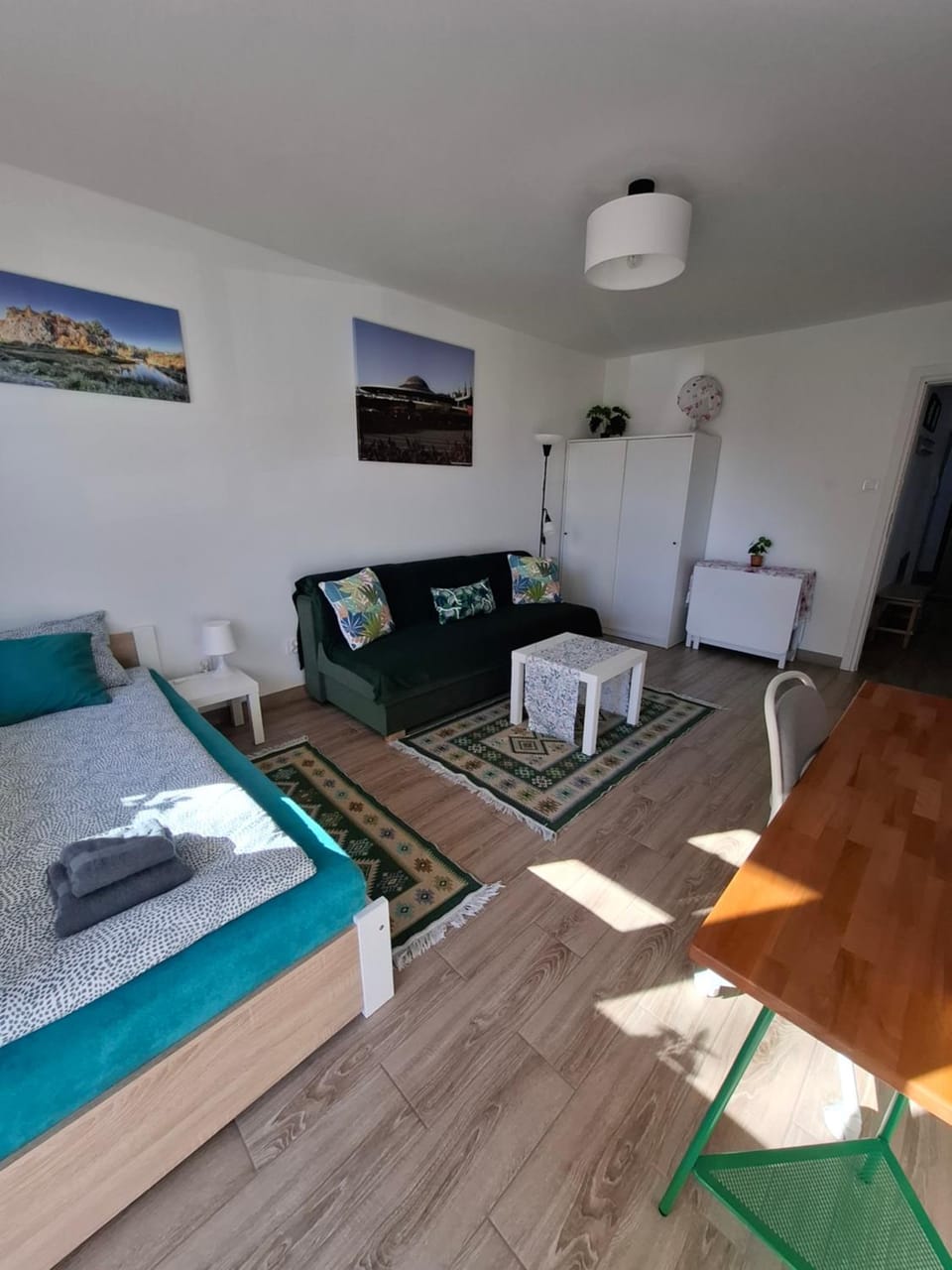 Communal lounge/ TV room, Living room