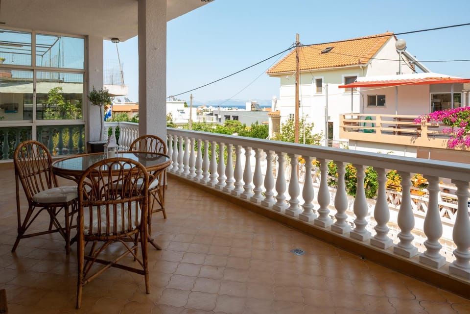 View (from property/room), Balcony/Terrace