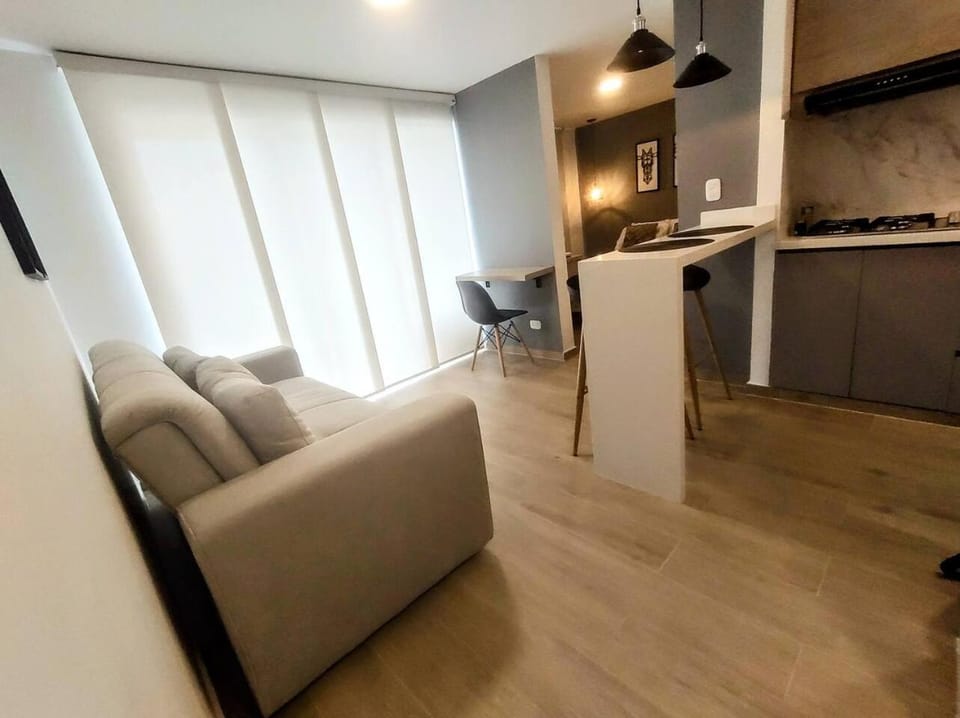 Kitchen or kitchenette, Seating area