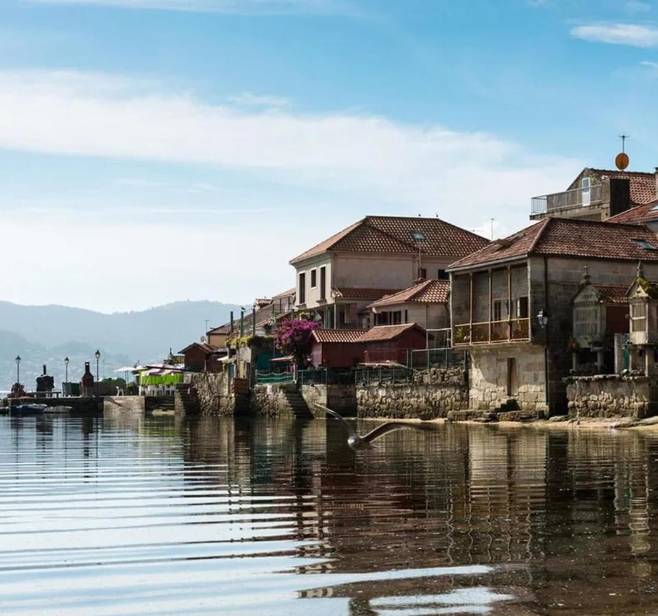 La Casa de las Ranas House in Galicia