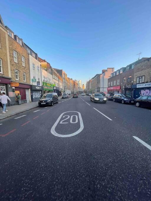 Neighbourhood, City view