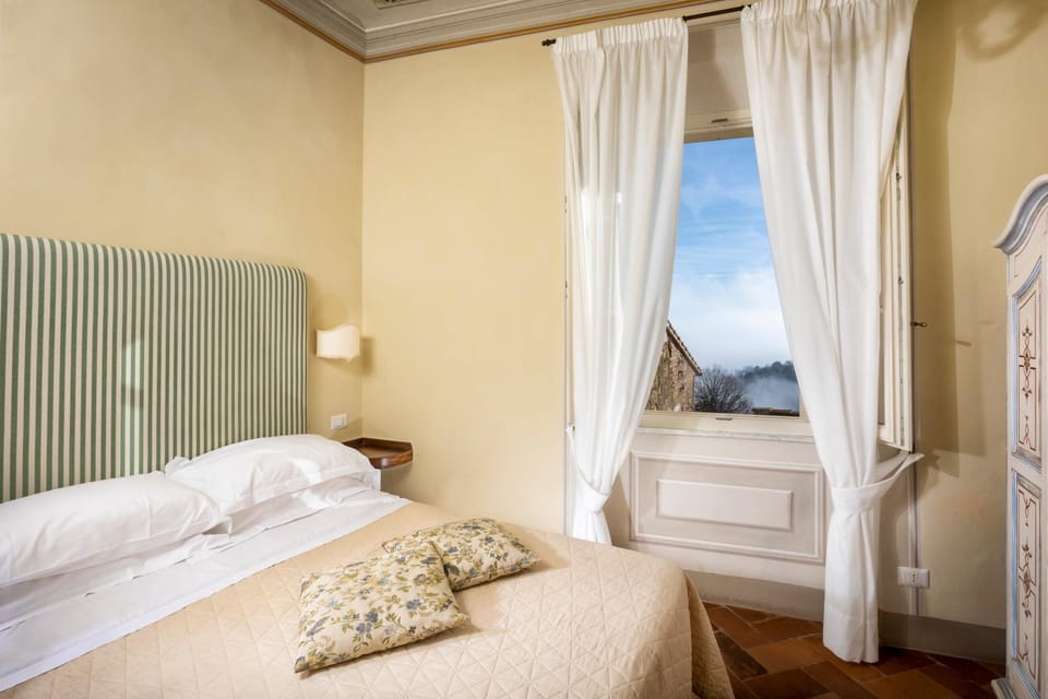 Stefania Townhouse Apartment in Montepulciano