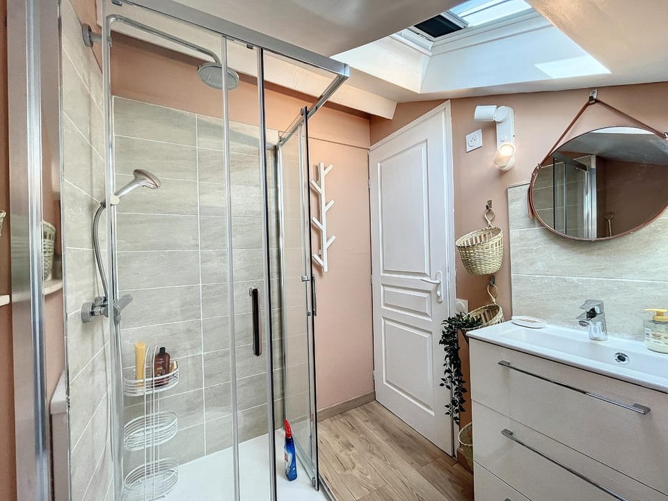 Carnon F2 Duplex Climatisé, 5 Personnes, Proche Plage - FR-1-715-85 Apartment in Mauguio