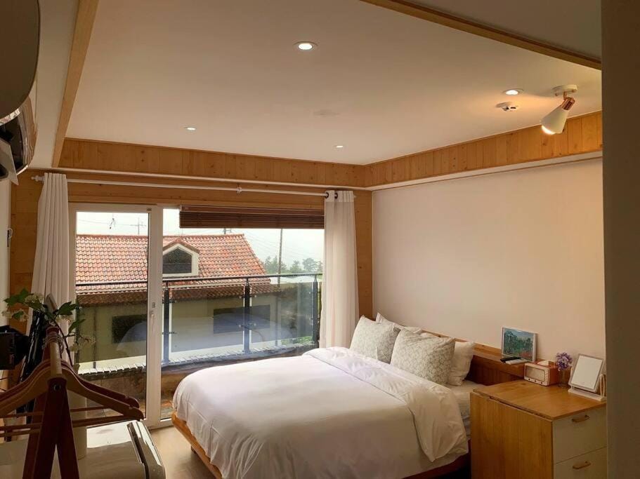 Le Village Aewol building A House in South Korea