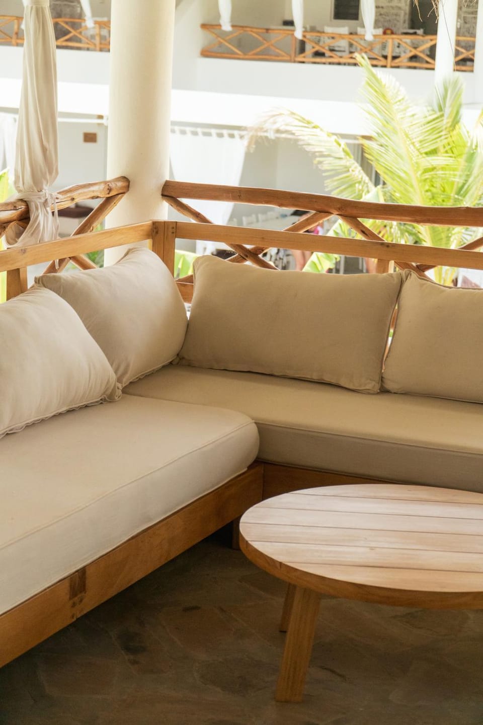 Patio, Day, View (from property/room), Balcony/Terrace, Living room, Seating area