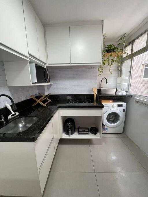 Apartamento quarteirão da praia (Boqueirão) Apartment in Santos