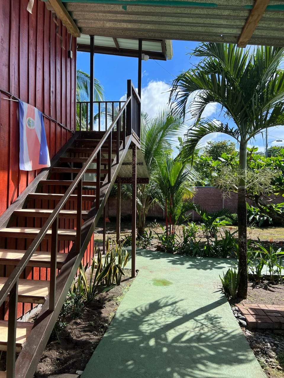 Tortuguero Hill Rooms Bed and Breakfast in Costa Rica
