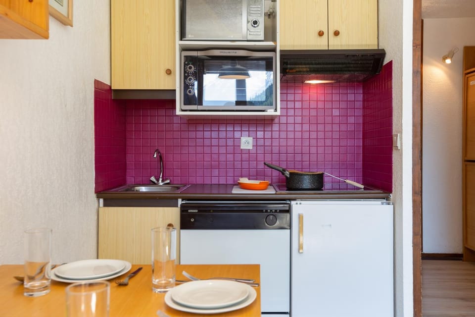 Kitchen or kitchenette, Kitchen or kitchenette