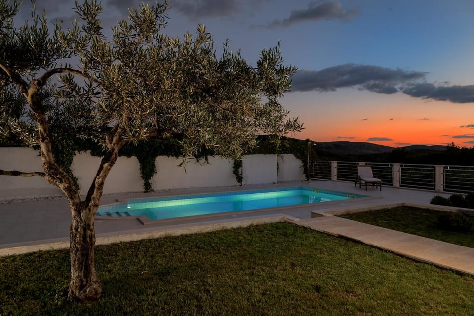 Natural landscape, Pool view, Swimming pool, Sunset