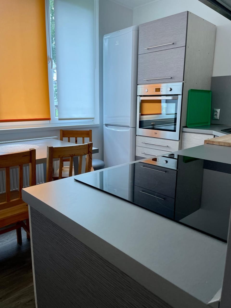 Kitchen or kitchenette, Dining area, minibar, pet friendly, stove