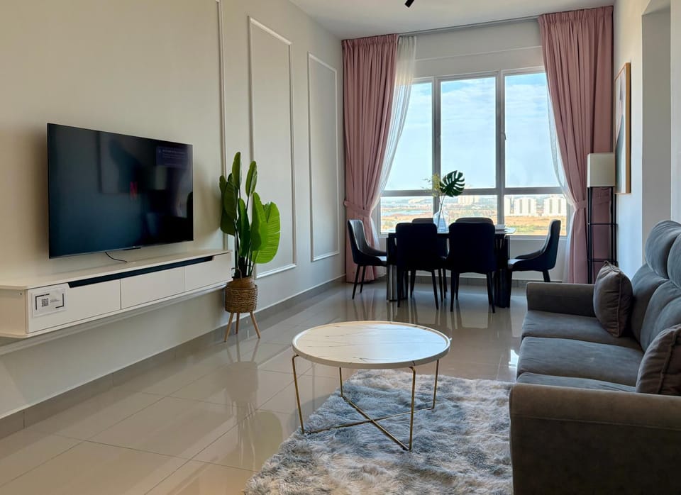 TV and multimedia, Seating area, Evening entertainment
