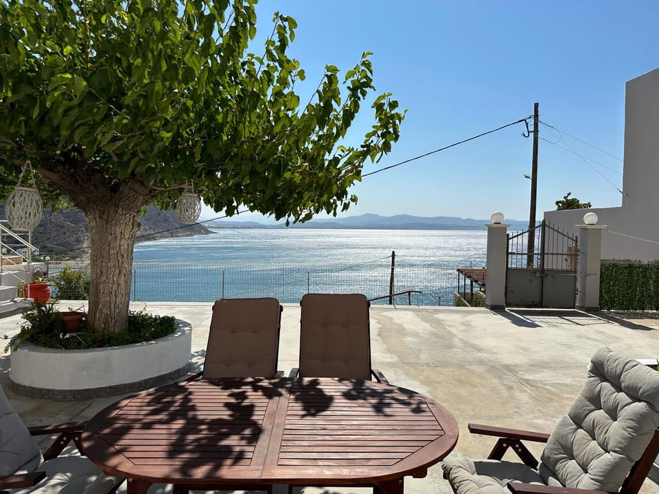 Patio, Day, Natural landscape, Summer, View (from property/room), Balcony/Terrace, Seating area, Dining area, Sea view