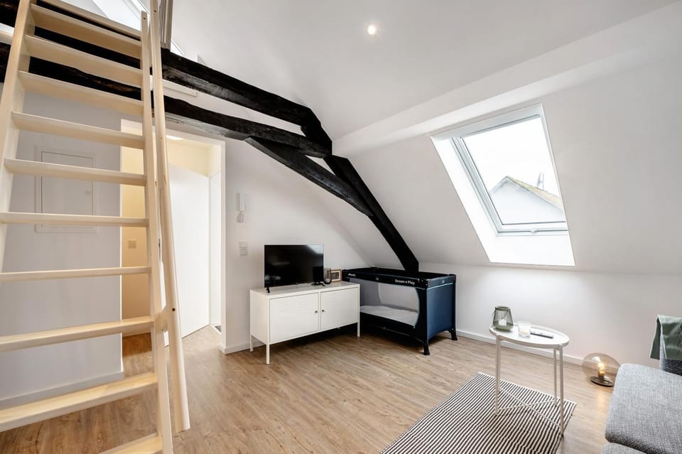 Property building, Living room