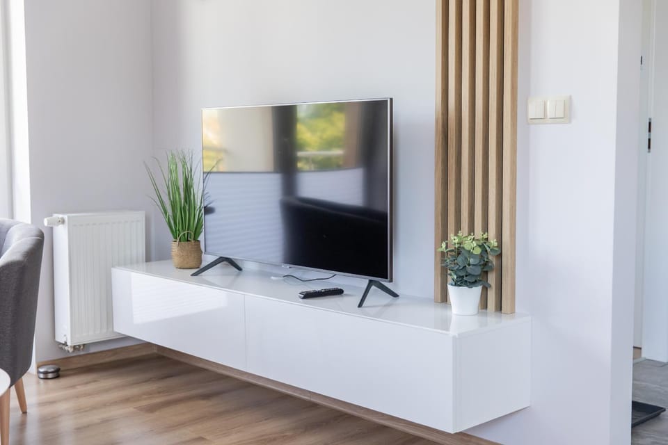 TV and multimedia, Living room, hair dresser