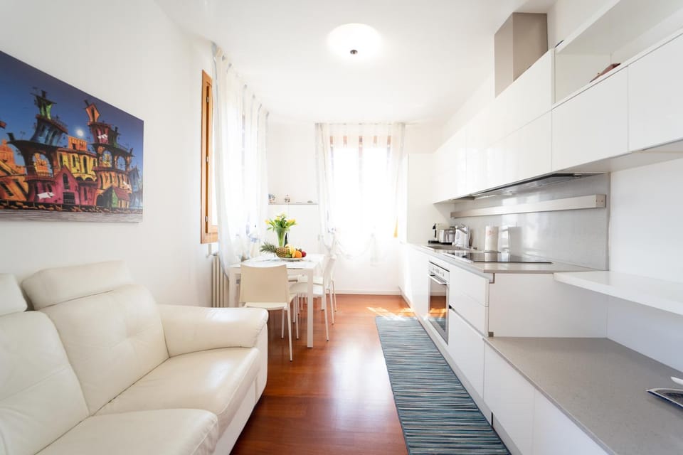 Casa Elti - Shanti and Jay apartments Apartment in Lido di Venezia