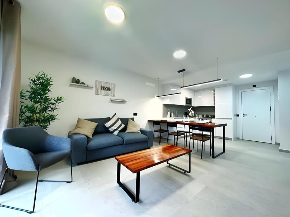 Living room, Seating area, Dining area, kitchen