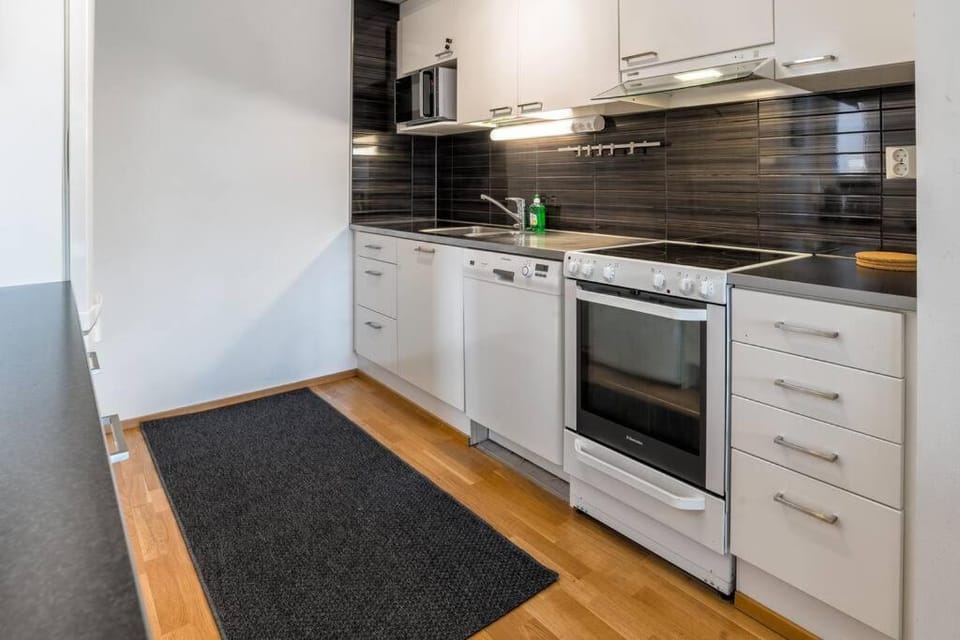 Kotimaailma - Avara ja valoisa kolmio saunalla lähellä Helsingin keskustaa Apartment in Helsinki
