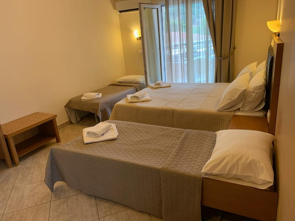 Stefania Studios 2 Apartment in Thasos