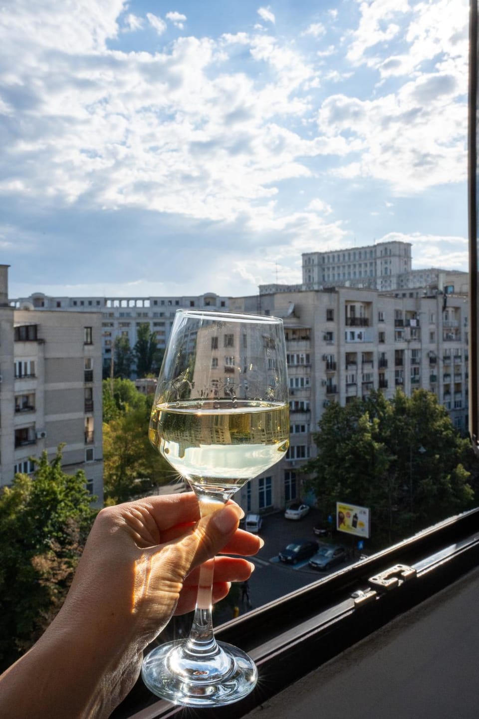 Quiet Marble 2 Bdrm Old Town Apartment in Bucharest
