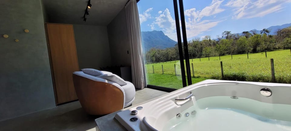 Day, Natural landscape, Hot Tub, Mountain view