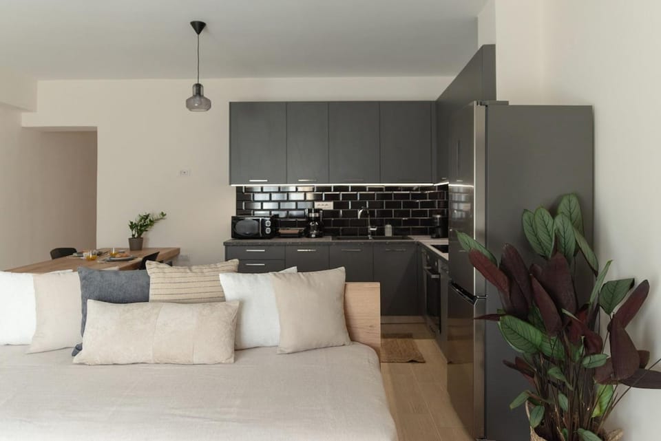 Living room, Photo of the whole room, Seating area