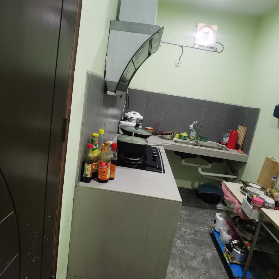 6号房有厕所厨房冰箱洗衣机 Vacation rental in Federal Territory of Kuala Lumpur