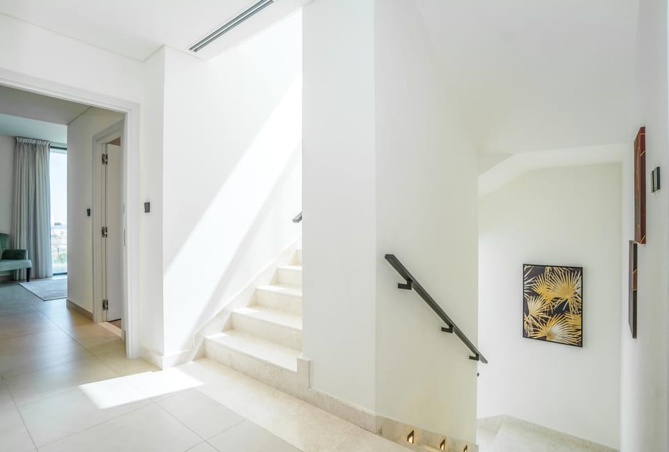 New Arabian Dubai Hills villa- 3 BR & Maid Golf Grove With Private pool Villa in Dubai