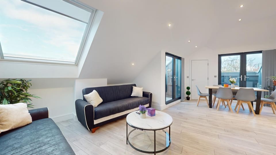 Penthouse Style Apartment Apartment in London Borough of Islington