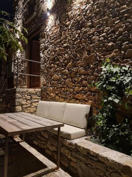 Cabana La Roca Chalet in Garrotxa