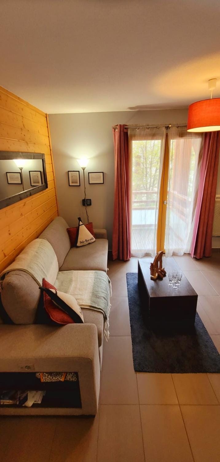 T2 pic de l’ours Fontromeu Apartment in Bolquère