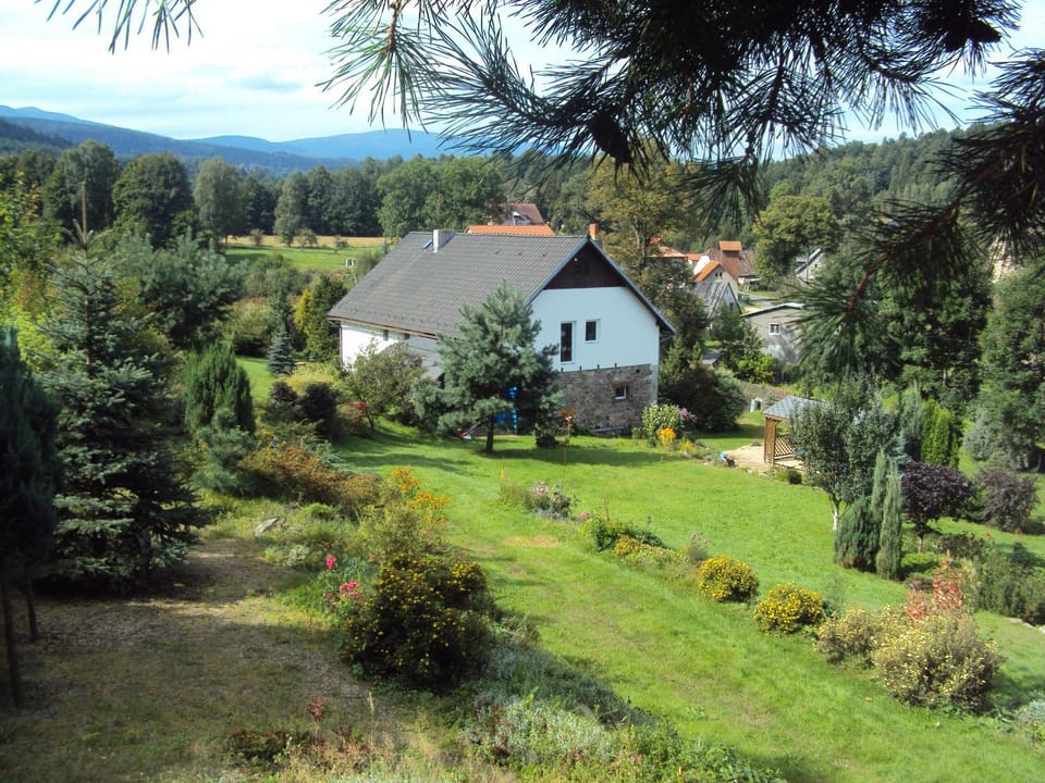 Property building, Spring, Day, Natural landscape, Garden, Other, Other, Other, Garden view, Mountain view