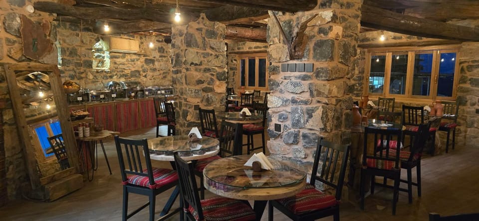Restaurant/places to eat
