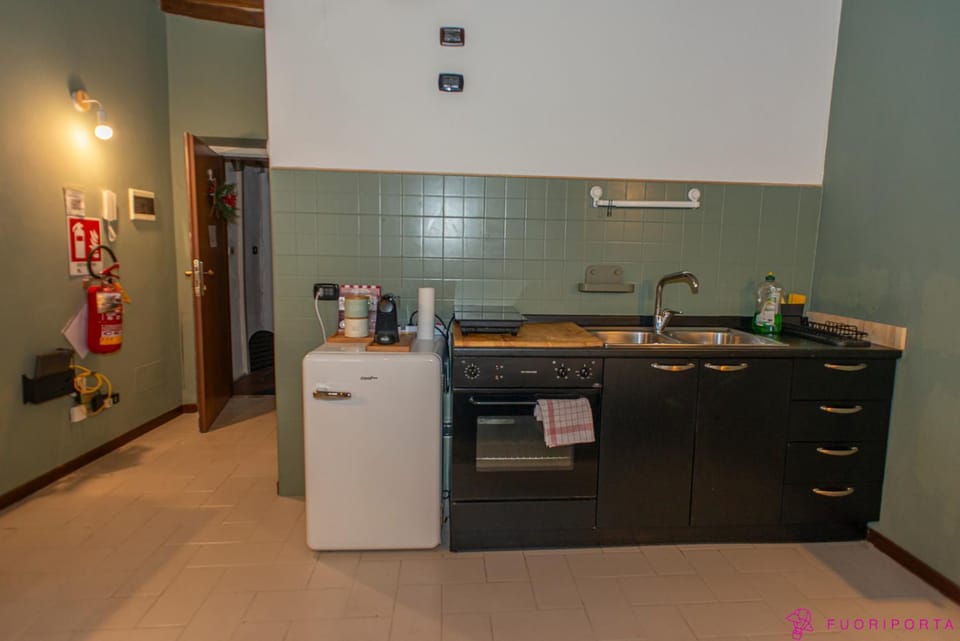 FuoriPorta Affitti Brevi - Monolocale Emanuele 4 Apartment in Parma