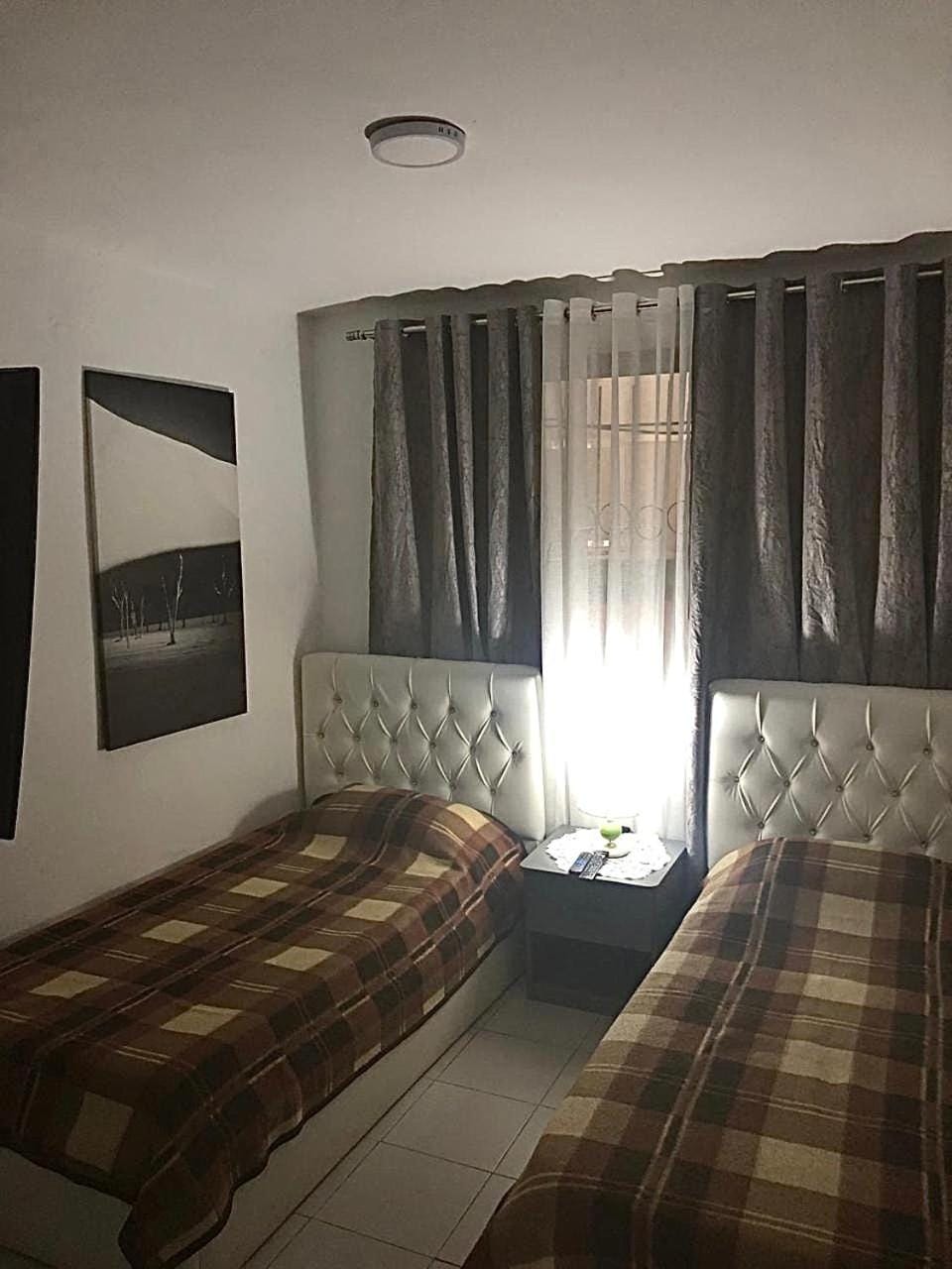 Cozzy Cottage, in center of Tirana Apartment in Tirana