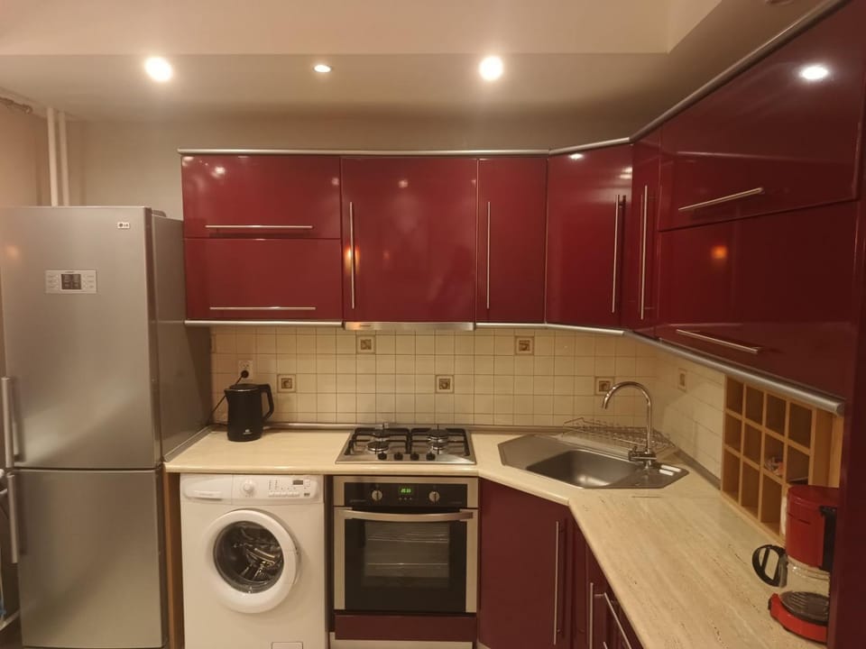 Kitchen or kitchenette, dishwasher, pet friendly, stove, washing machine