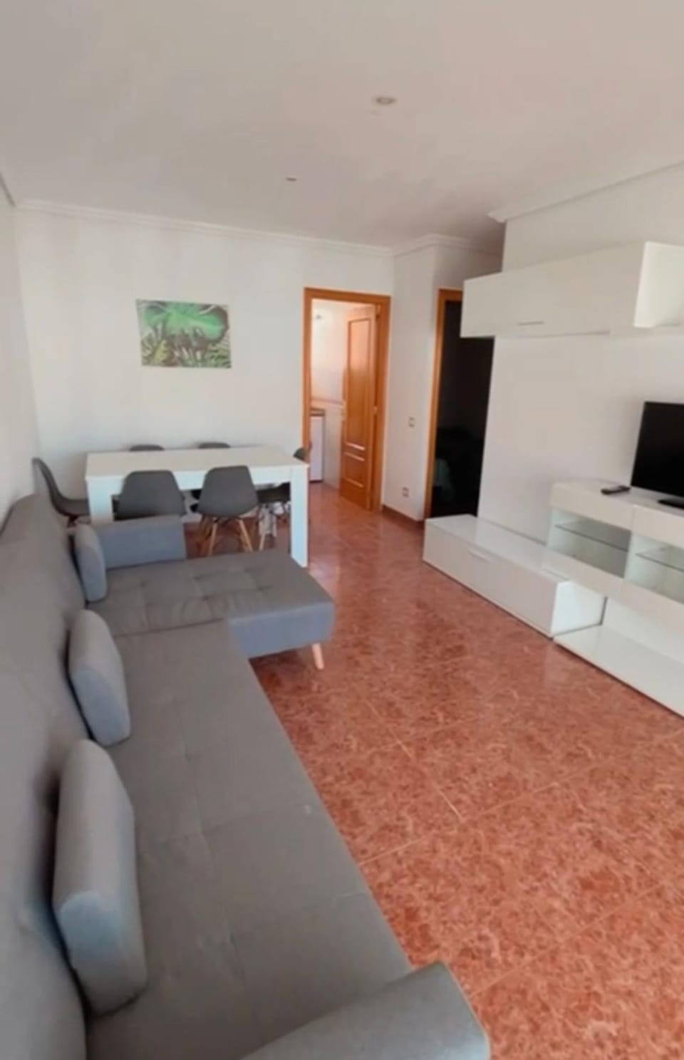 Communal lounge/ TV room