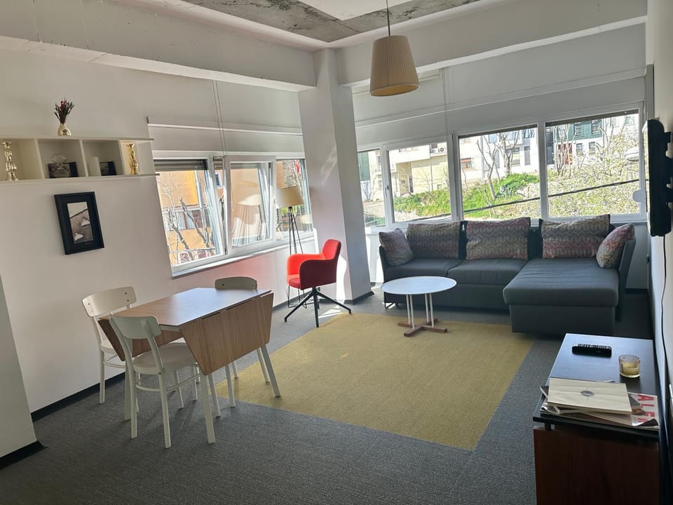 Living room, Seating area, Dining area, Quiet street view