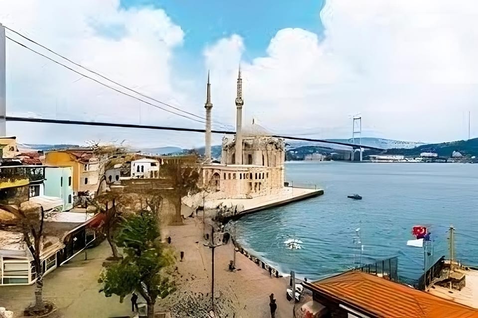 Day, Natural landscape, Activities, Beach, City view, Sea view, Location