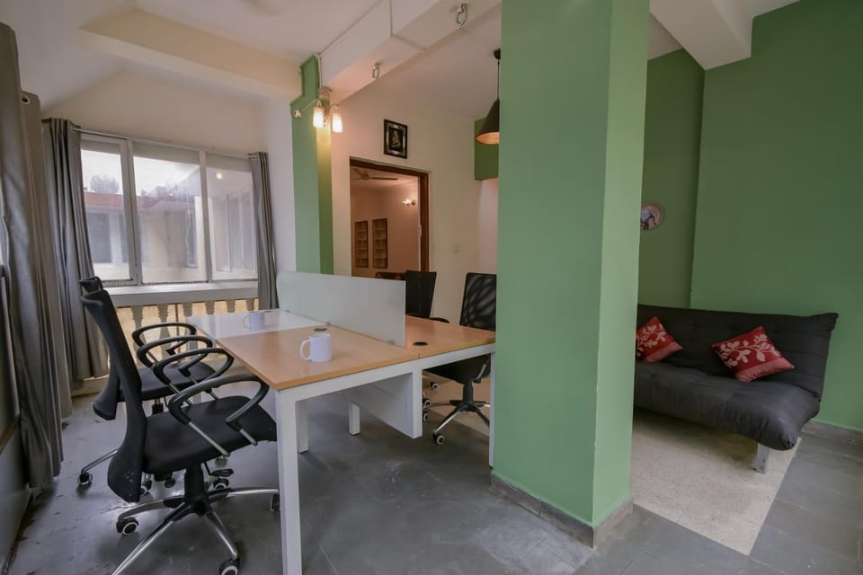 Seating area