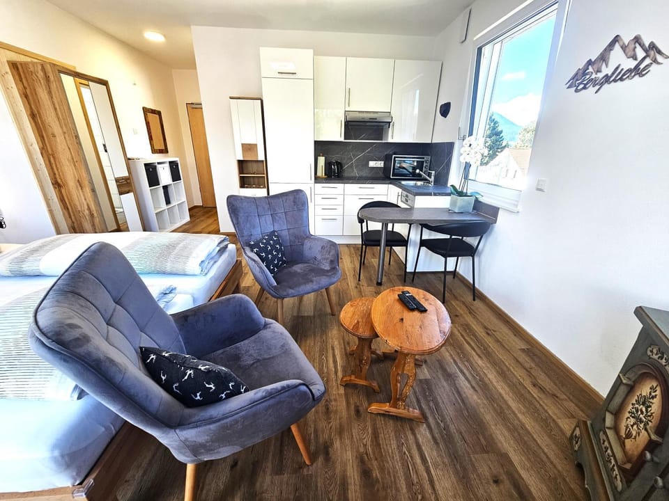 Kitchen or kitchenette, Living room, Dining area, stove, kitchen