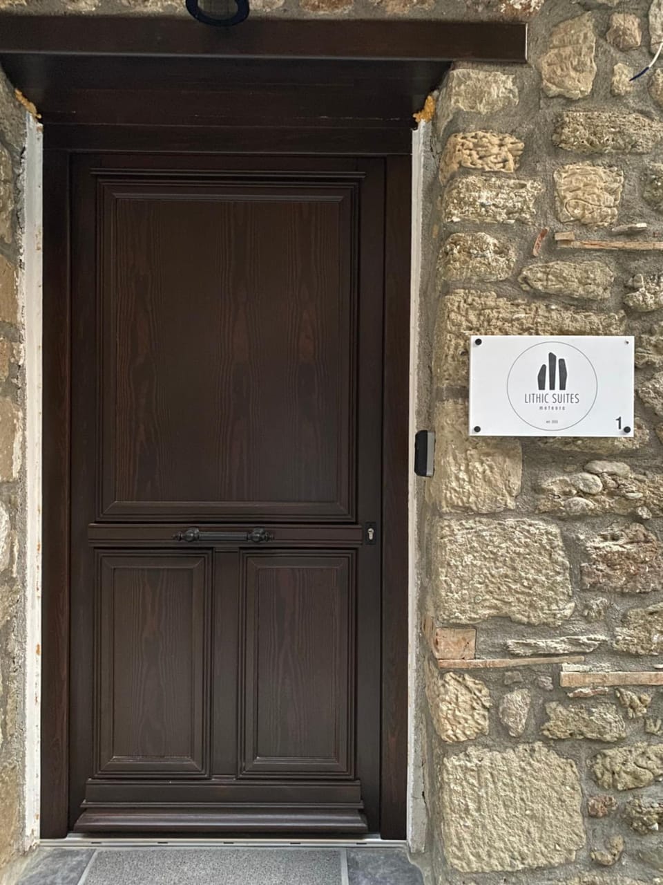 Lithic Suites 1 Apartment in Kalabaka
