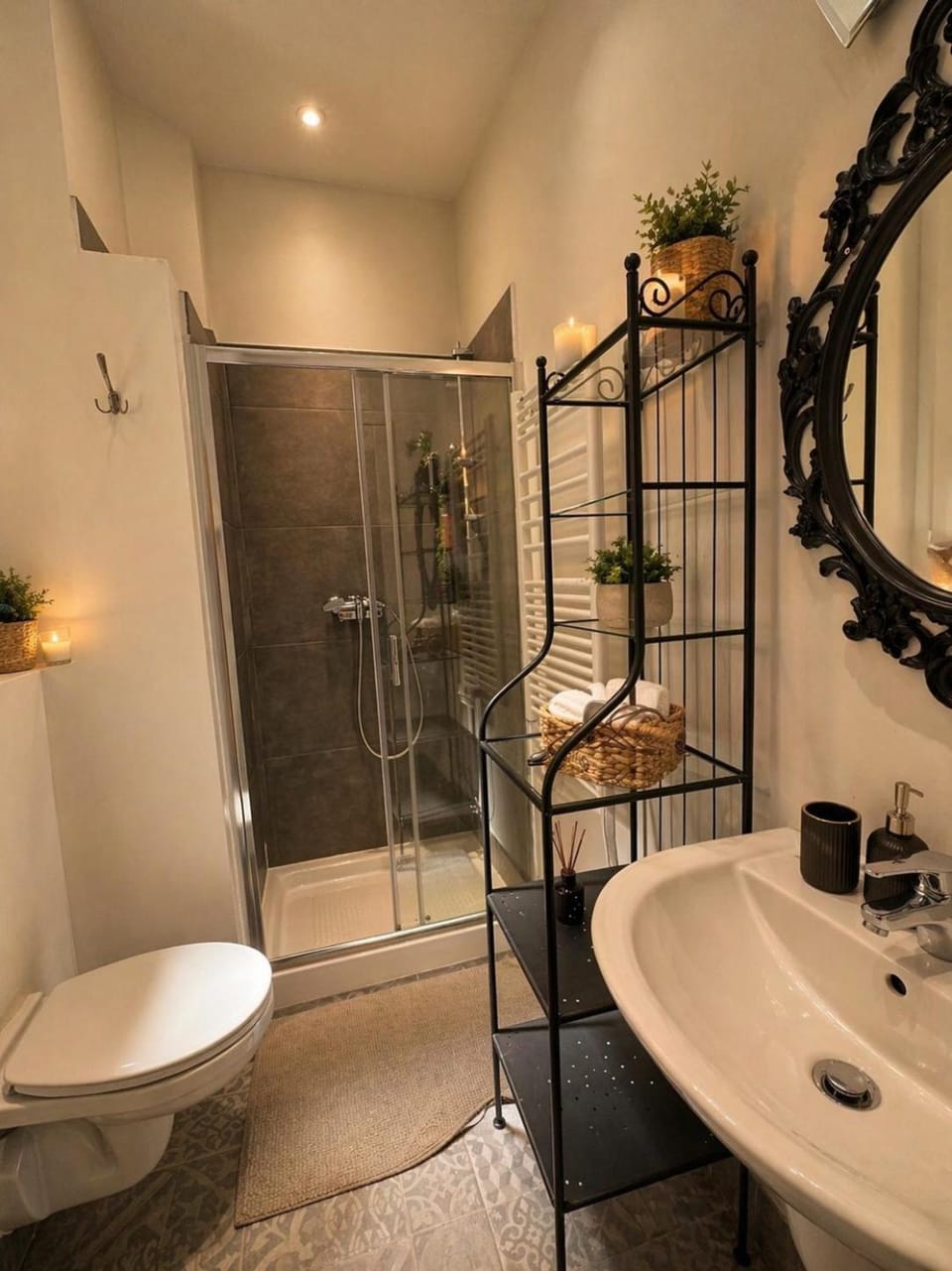 Shower, Toilet, Bathroom